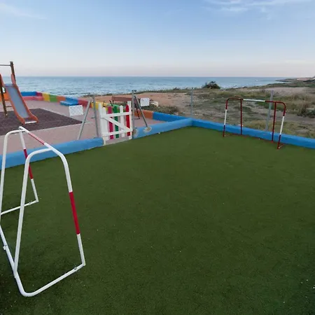 Holiday home Fidalsa Spectacular Beachfront *